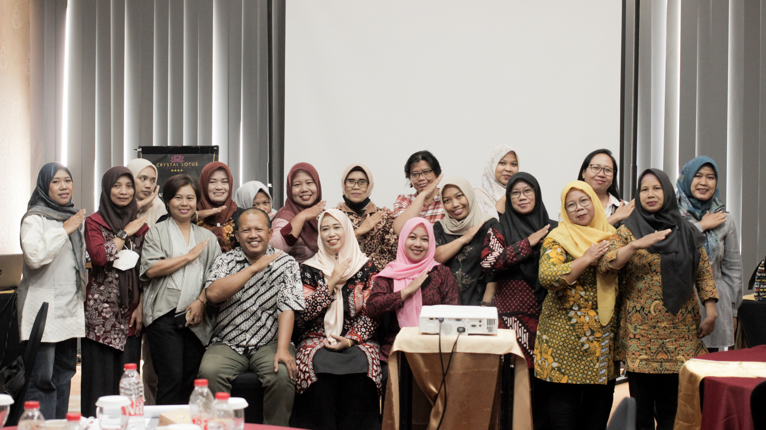 BIMTEK Digital Marketing Tingkat Lanjut dan Pendampingan Kalurahan Sendangagung dan Seyegan