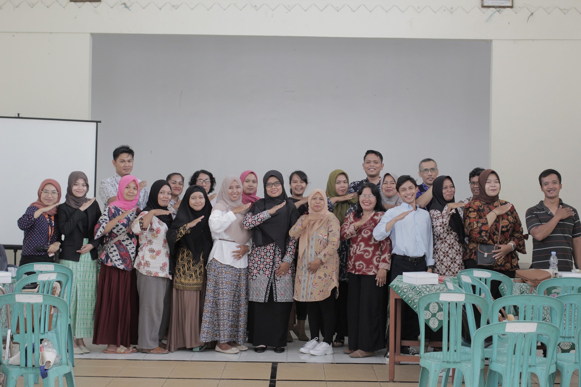 Pendampingan Pelatihan Digital Marketing Tingkat Lanjut Kalurahan Sendangagung