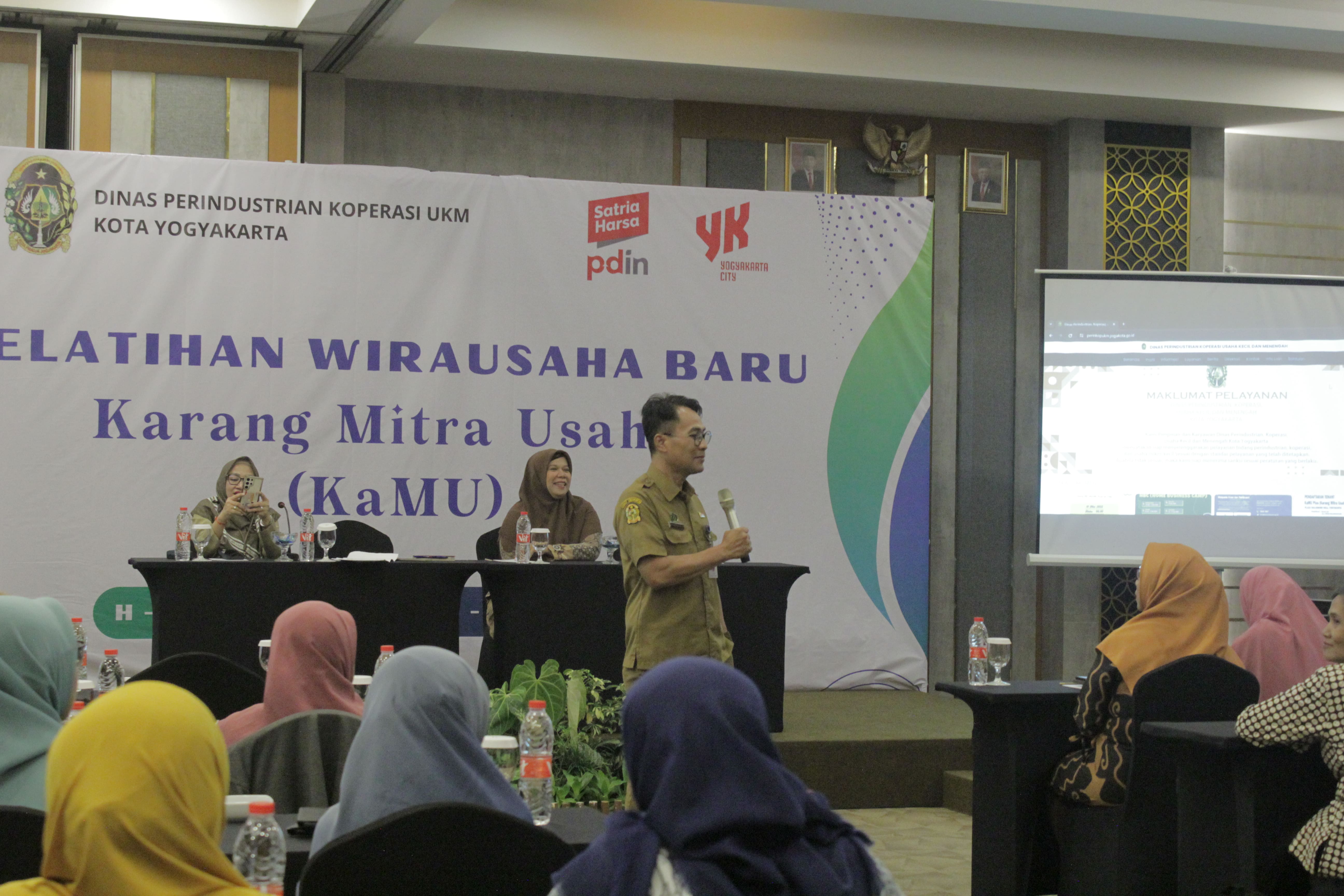 KaMU 2024: NaZMa Office Dampingi Pelatihan Wirausaha Baru Karang Mitra Usaha Kota Yogyakarta